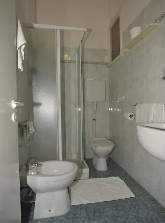Metron Hotel