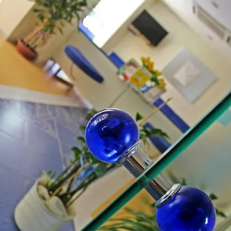 Metron Hotel