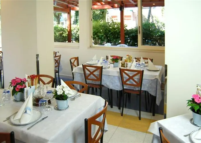 Hotel Metron 3*