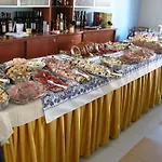 Metron Hotel 3*