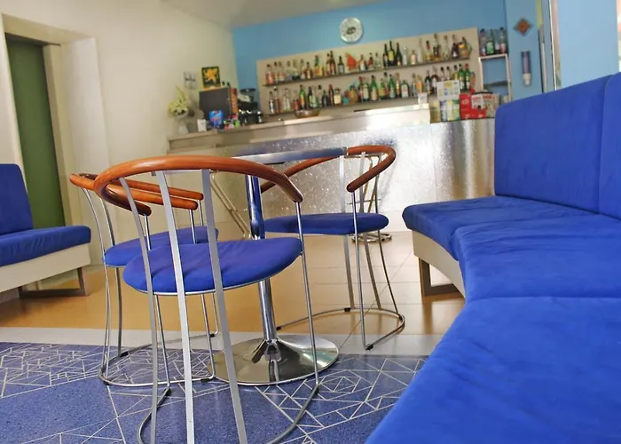 Metron 3* 切塞纳蒂科